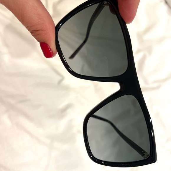 Givenchy Square Sunglasses, Black Acetate Gradient Lenses, Includes Case & cloth - Picture 3 of 9